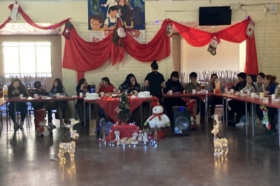 El Esp&iacute;ritu Navide&ntilde;o Resplandece en Nuestro Internado